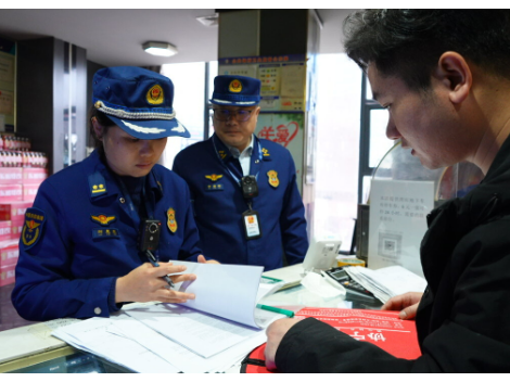 新邵县消防救援大队开展节前消防安全专项检查