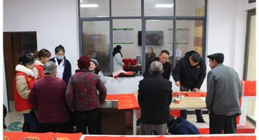 新邵县委统战部组织县党外知识分子联谊会成员开展新春送福活动