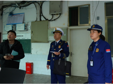 新邵消防：开展消防安全专项检查