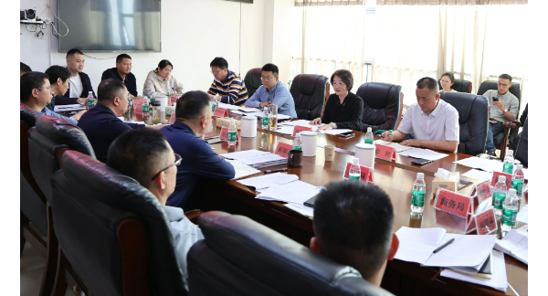 黄海蓉专题调研“五好”园区建设工作