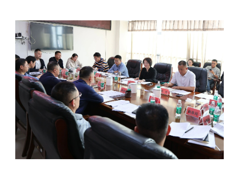 黄海蓉专题调研“五好”园区建设工作