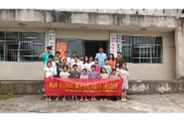 无毒小卫士，健康向未来！新邵民政联合爱心社工走进万塘村开展儿童禁毒宣教活动
