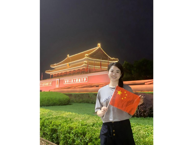 李晨：守护孩子心中的三盏灯