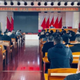 市委理论学习中心组（扩大）举行2025年第5次集体学习暨领导专家讲座报告会