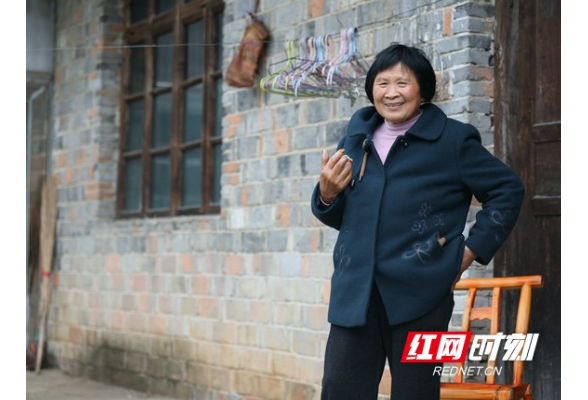 不忍心乡亲受灾 常德73岁老党员和儿子捐款2500元