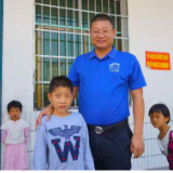 周小平：倾情助学二十载 百余名学子圆读书梦