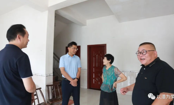 王启武督导巩固拓展脱贫攻坚成果同乡村振兴有效衔接突出问题整改工作