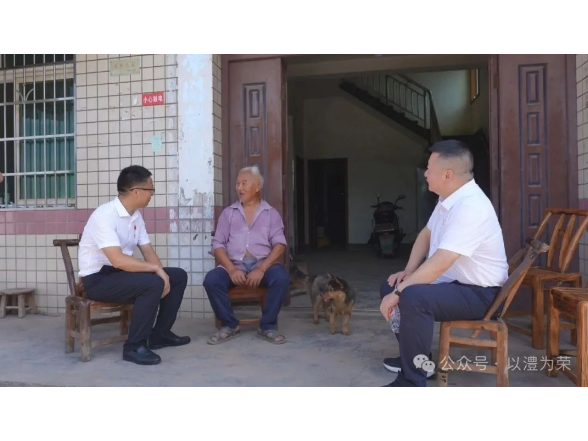 冷亮前往澧西街道讲授专题党课