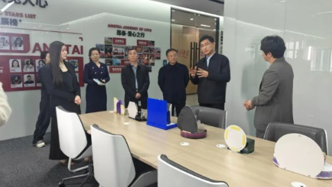 王启武带队赴广东、湘潭开展招商考察活动