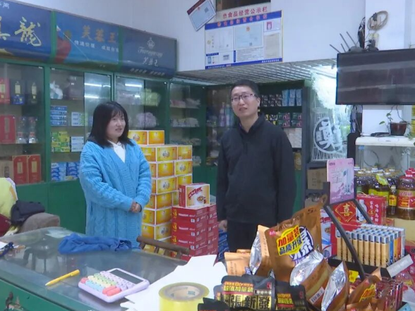 冷亮督导安全生产和禁鞭禁炮工作