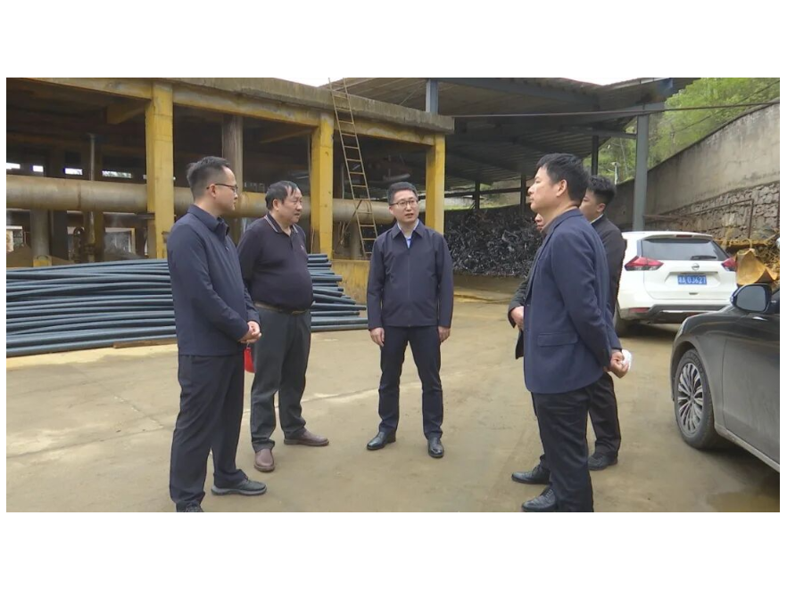 冷亮调研乡镇财源建设工作