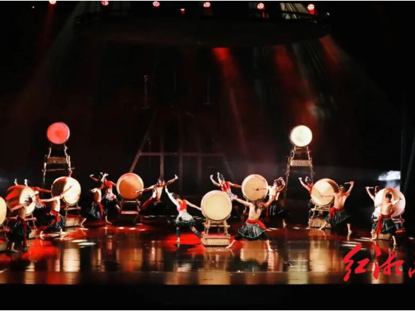 破圈预警！湘西这台大戏今晚亮相央视～