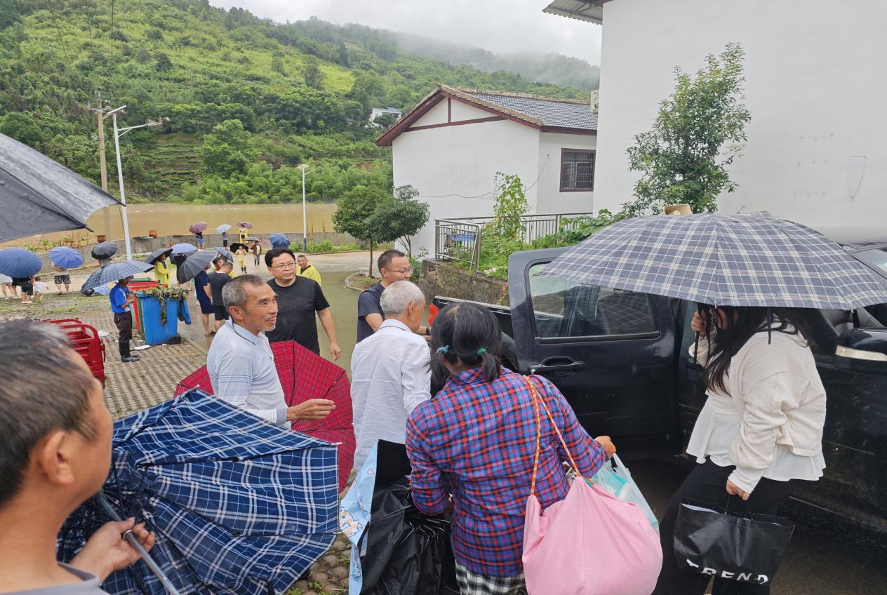 2F147788-F8CA-4A57-AC26-13199B16E4DE.jpeg 2F147788-F8CA-4A57-AC26-13199B16E4DE.jpeg