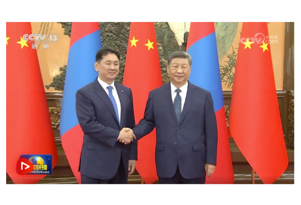 习近平会见蒙古国总统呼日勒苏赫