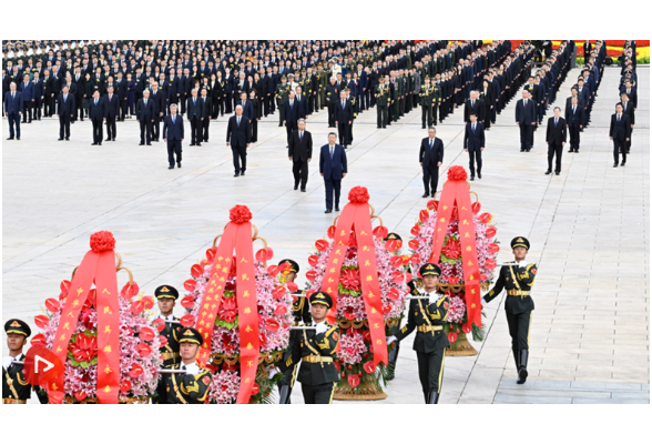 烈士纪念日向人民英雄敬献花篮仪式在京隆重举行 习近平等党和国家领导人出席