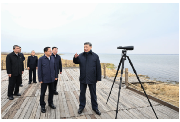 习近平在内蒙古乌兰察布考察