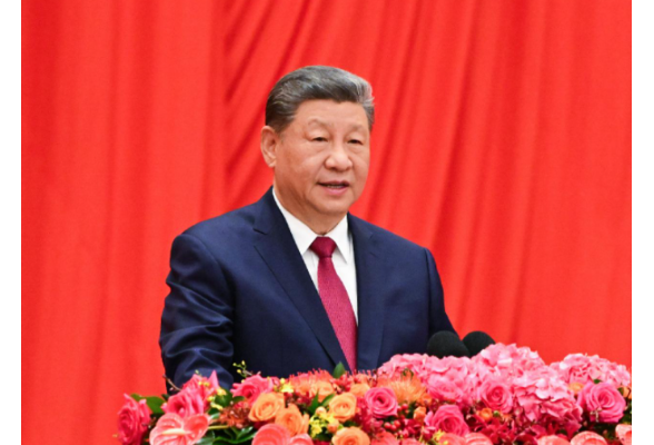 一见·迈步新征程，我们自信而笃行