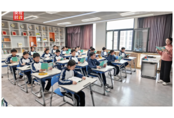 习近平雄安行丨相约未来 共赴雄安——走进北京四中雄安校区