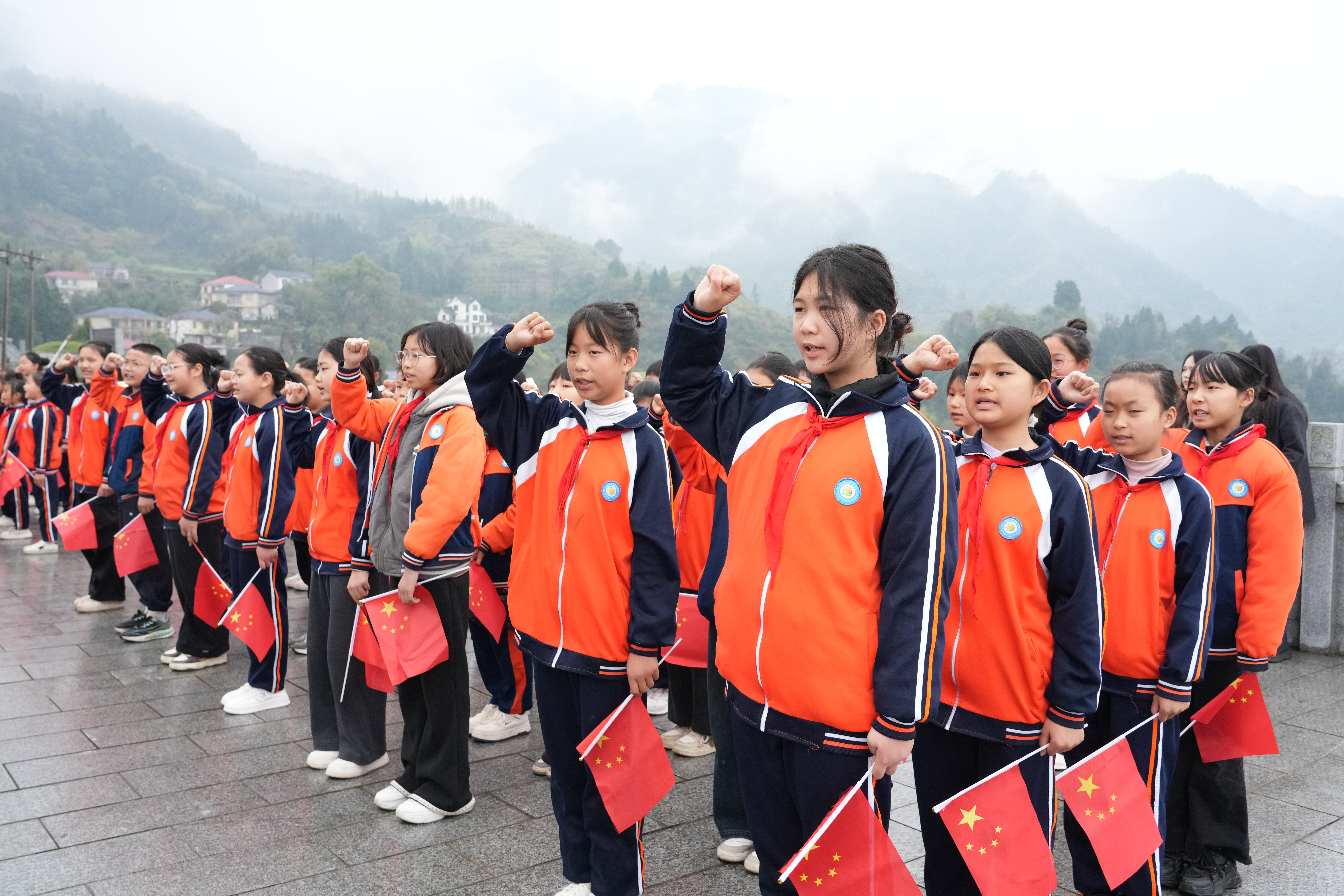 微信图片_20260331220737_656_2.jpg 微信图片_20260331220737_656_2.jpg