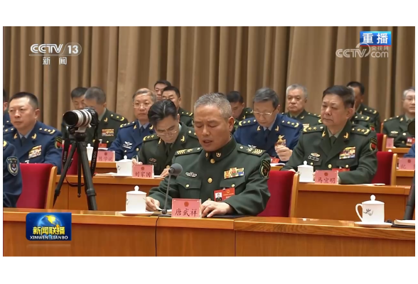 习近平在出席解放军和武警部队代表团全体会议时强调 充分发挥政治建军特有优势 凝心聚力推动国防和军队现代化行稳致远