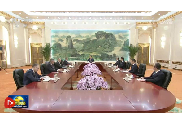 习近平会见俄罗斯外长拉夫罗夫