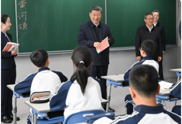 时政微观察丨在书香中赓续中华文脉