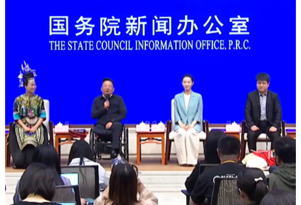 杨育：无障碍旅游让我找到了人生新价值