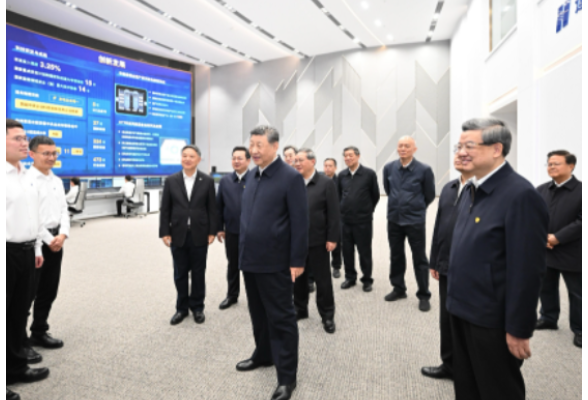 时政微观察丨从这些生动比喻感悟正确政绩观