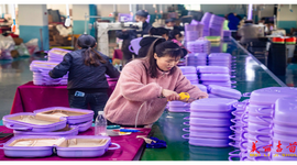 年末企业生产忙