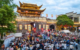 吉首：巫傩神韵 夜炫乾城