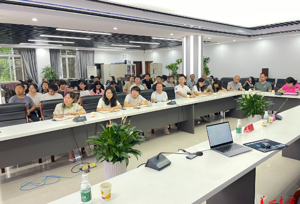 吉首融媒：以学赋能 锚定航向讲好奋进故事