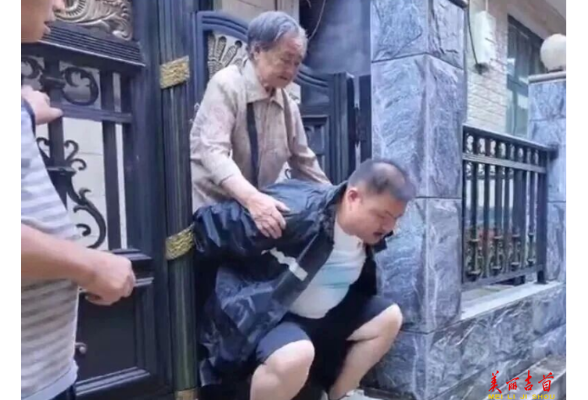 河溪镇:防汛一线“守护者” 显退役军人担当