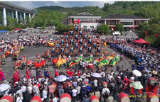 吉首苗族“四月八” 非遗狂欢韵味浓