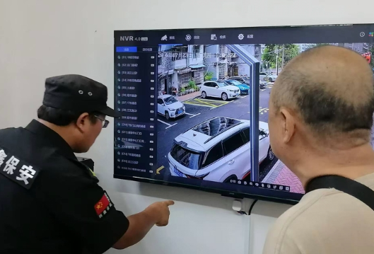 石家冲街道：网格联动物业寻回遗失摩托车解民忧