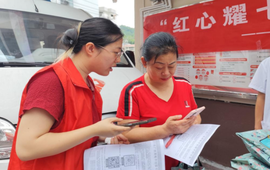 吉首荣昌坪社区：传承红色家风 暖心服务惠民