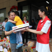凝聚“微力量” 点亮“微心愿”