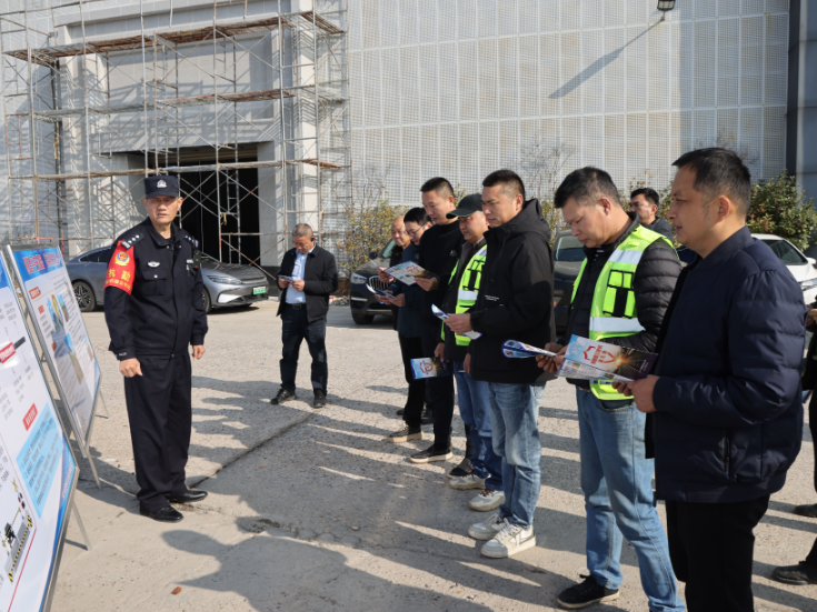 望城区开展铁路护路安全宣传“五进”活动 织密平安铁路防护网