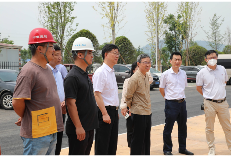 湖南省发改委来望城经开区调研重点企业生产建设