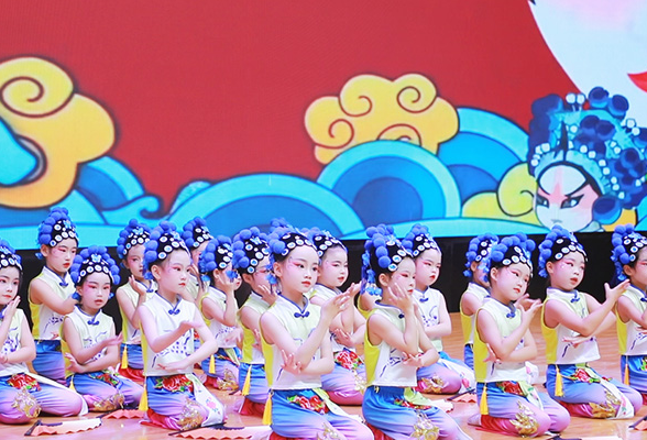 望城区第二届“雷小锋”超萌体艺节之舞蹈活动举行