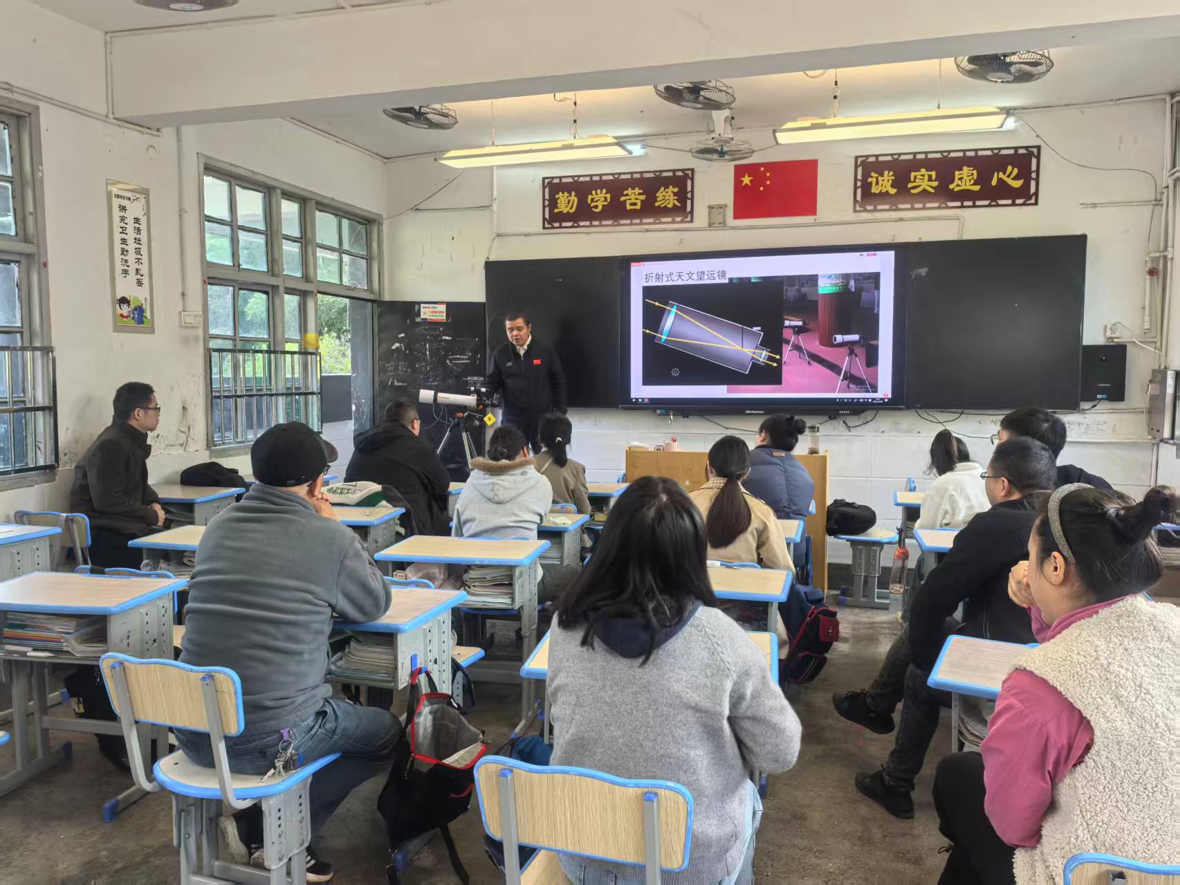 微信图片_20251024164545_890_314.jpg 微信图片_20251024164545_890_314.jpg