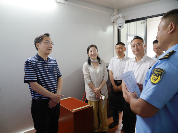 省第一生态环境保护督察组调研望城区生态环境监测能力建设工作
