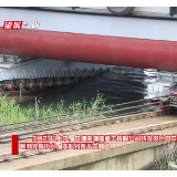 湘船重工：80米泊位趸船下水 保障危化品装卸安全