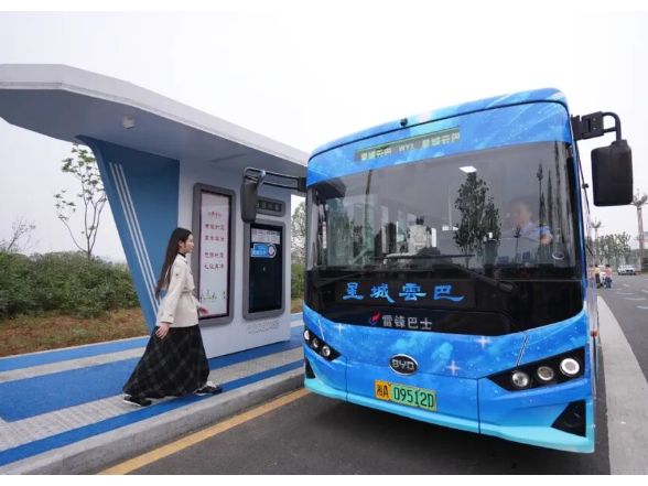 今天起！望城公交也能“随叫随到”！