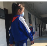 “太久没开学，校服裤变九分裤”望城小学低年级报到啦！