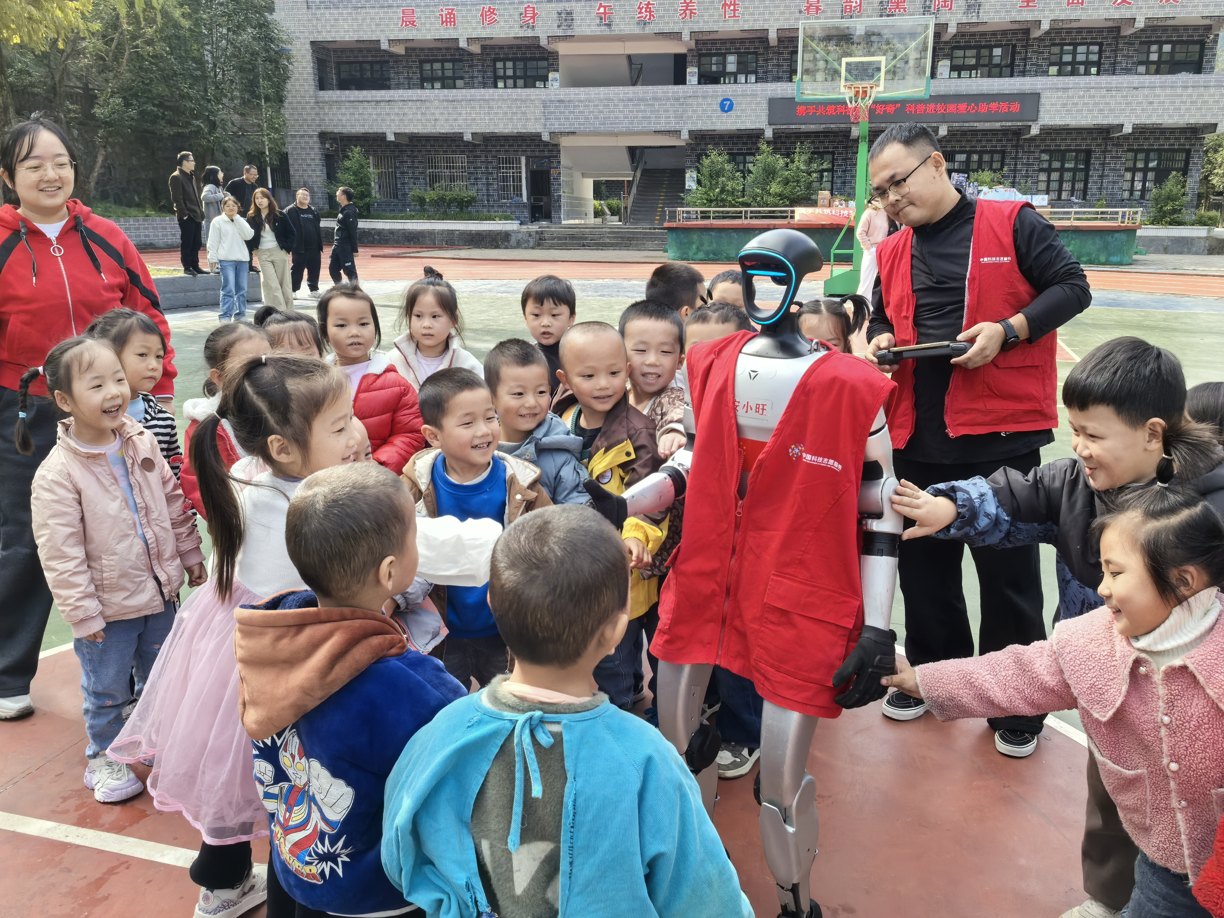 微信图片_20251024145830_885_314.jpg 微信图片_20251024145830_885_314.jpg