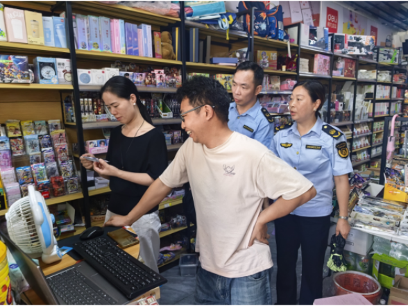 望城区开展“六一”儿童节校园周边文化市场专项督导检查