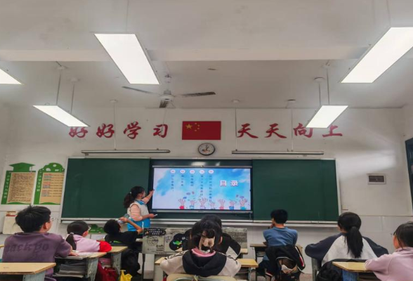 茶亭镇：青春不“毒”行，护航成长路