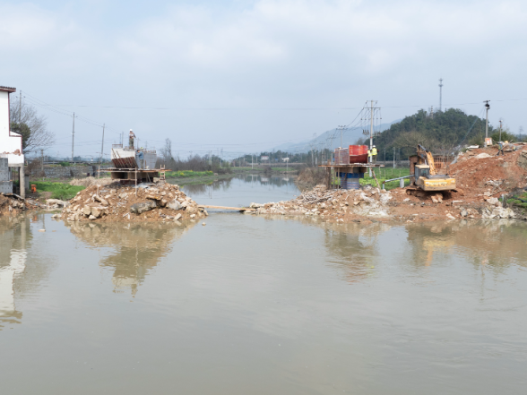 望城区按下农村公路建设“加速键”