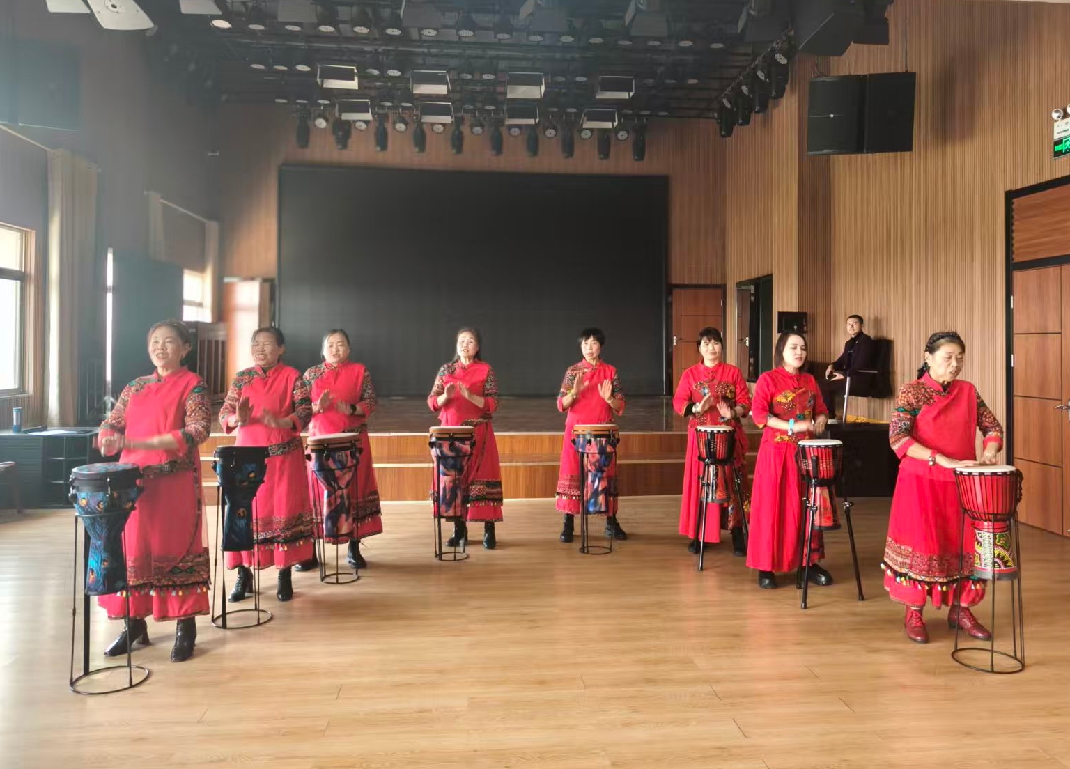 微信图片_20251217221255_245_119.jpg 微信图片_20251217221255_245_119.jpg