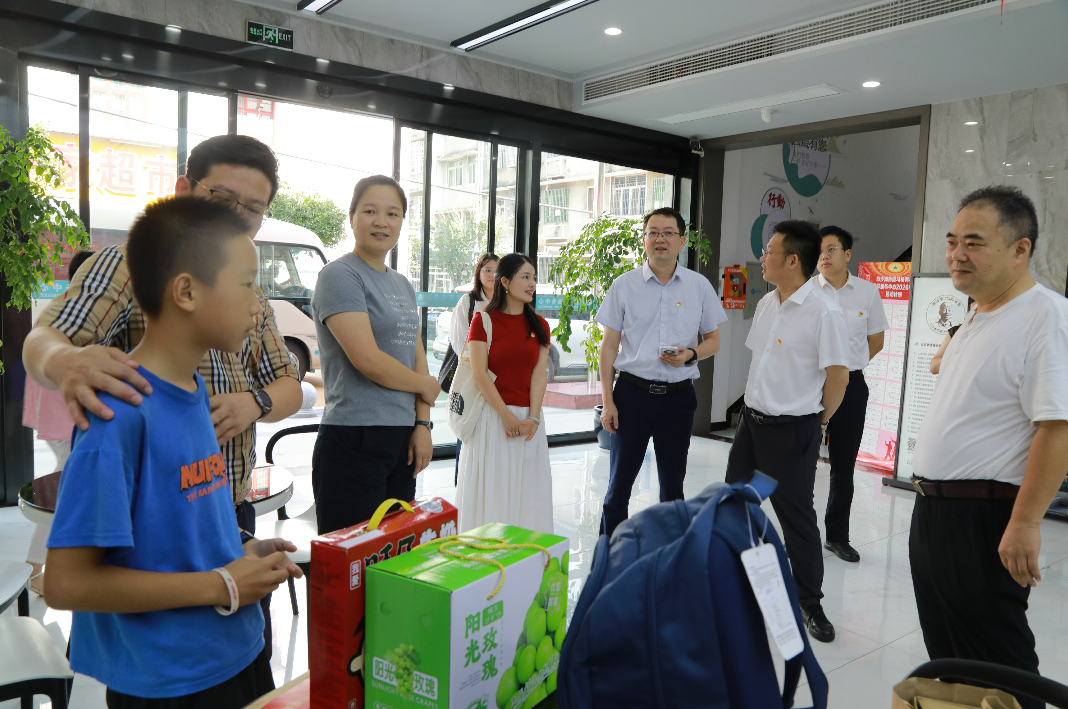 728cb043bacc39d3605ccb280d82f680.jpg
